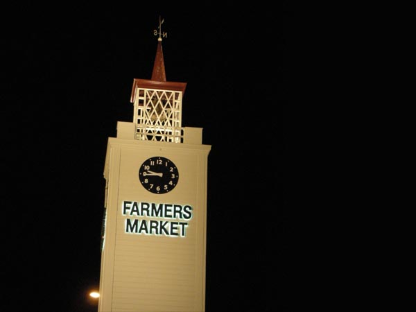 Stitchin' at the Original Farmers Market. Los Angeles, CA
