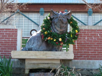 The River Market pig