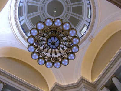 The main rotunda and its amazing chandelier